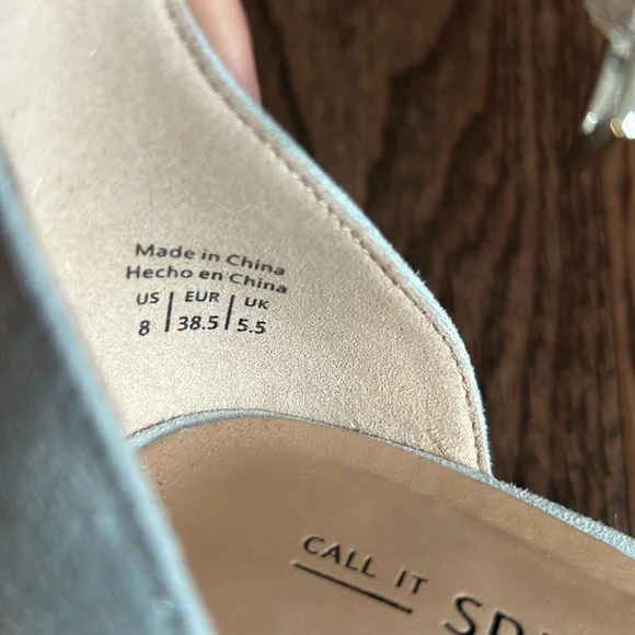 Heels - Picture 6 of 7